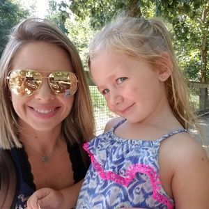 Meet your Posher, Jessica